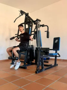 Emir_Ozan_ About me Pic 9