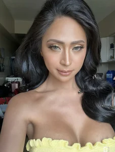 thebrownskingirl25 don't stare too much Billede 3