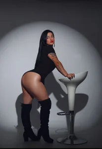 auroraa_milan's You're going to be surprised (a lot) 😲💥 Sex Photo 2