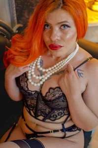 Colors-xx Elegant Annie  9টি ছবি