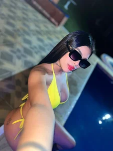 tifanymonroe night pool💛 Pic