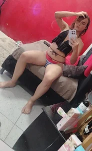 lailahdarkの💗💗の 2枚の写真