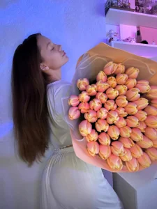 AliceBrayan Looking forward to spring!🌺🍓😍 Foto 6