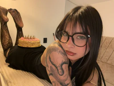 Chel__ Thanks for the 200k favs, I love you all 🫧 Foto 5