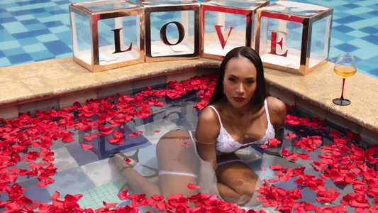 KyaraMiller Public Pic 4