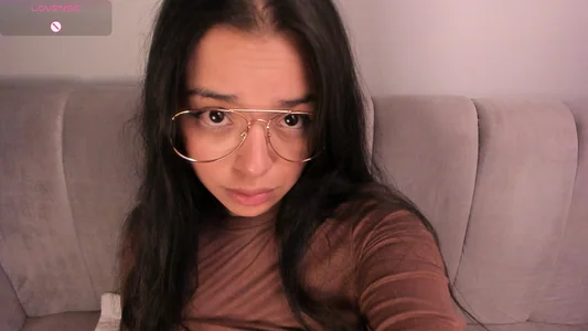 BAD GIRL WITH GLASSES 🫦👓 de CAYLINCOLLINS  4 Imagens