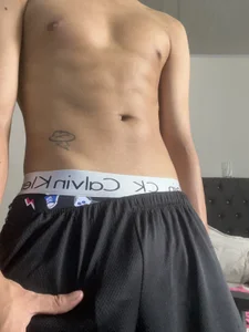 hot body od AlanNaughty  3 snímek