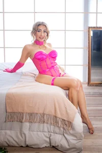 EvelinaGrey Sweet Control Pic 4