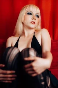 Cloe_five RED RAVE 圖片 4