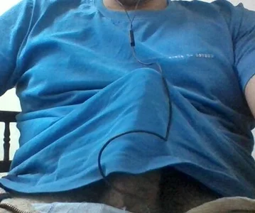 Ronny_Ron Public 2 Immagine 