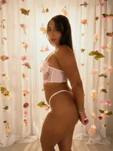 kenzy_blair 🌹 My Secret Garden Awaits… 💋 Εικόνα 5