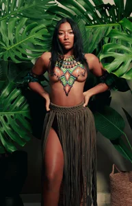 Katrina_lex Public  5টি ছবি