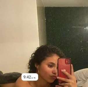 cloe_brooks Public Pic