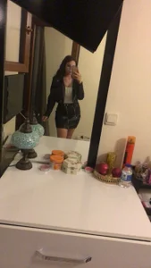 DirtyDiannaX Public slika