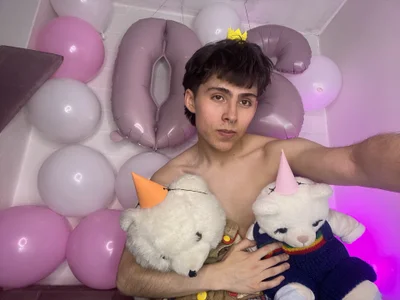 PepperTwink Pepper bday! Pic 4