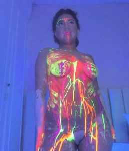 _wendy_xのNEON PARTYの 2枚の写真