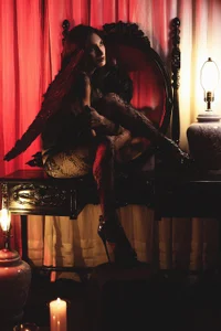 kendallLxr Halloween Pic 5