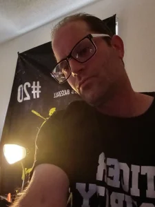 crazycam619 Public  8টি ছবি