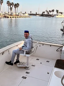 Milanthompson2025: Thebigboss ( 5 фото)