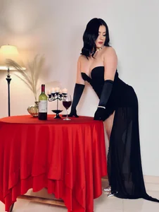 JennaOlsonX Valentine's date🍷🔥 Pic 2