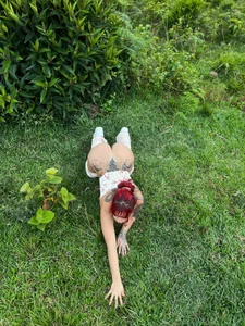 AuroraWishes in public everything is better 🔥 Immagine  2