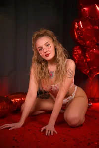 LianaFord There's love between us Poză 2