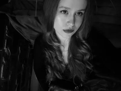 SusannaScholler Black and white Love🖤🤍 Pic 2