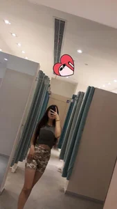 Sparkylris's XXX Nude Photo 4