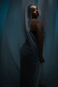 Public de KatherineBond  6 Imagens