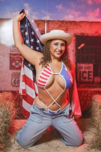 Eva-Millss happy 4th of july 💙❤️ Pic 3