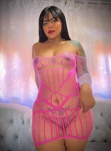 Antonellahorny69: “A través de lentes de color rosa, el mundo se vuelve un lugar más hermoso.” ( фото)