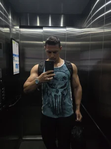 Sozinho de Miketesao  Imagens