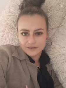 magenta_maturr Public Pic