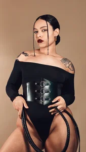 Deesse-Moona Public Pic 2