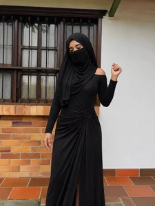 Aisha-Zayed 🖤 Hình 3