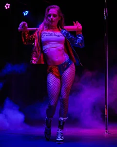 itsveraquinn Public 사진 4