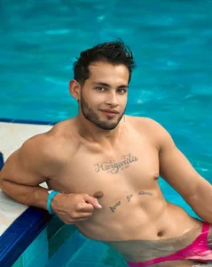 Max_Conor1 ON THE POOL Foto 4