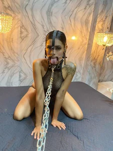 Your favorite slave ⛓️⛓️‍💥