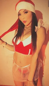 Candy_beauty NAVIDAD Pic 3