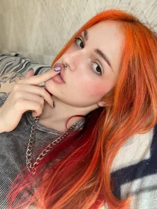 Showing off my new hair color de BratzieDarsie Foto 2