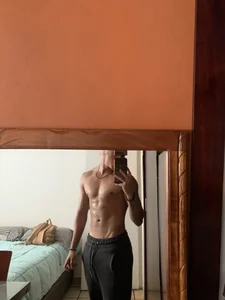 xLustyx_ Te gana la curiosidad Foto 4