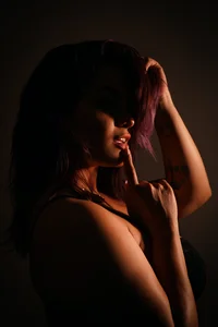 Aurora_Luxx Elegant, daring and a little bad Immagine  6