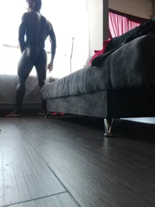 yezz3011 Public Foto 3