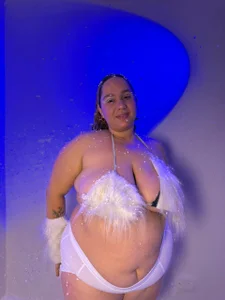JenaCooper_ Snowy BBW Fantasy ❄💗 Pic