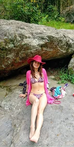 Jessica_Montes In the river🌤️🏊🏻‍♀️ Pic