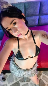 VickyNight_ Public Kuva 5