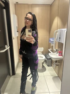 ErotickaaのPublicの 5枚の写真