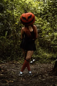 aleszia_rouse HAPPY HALLOWEEN Poză 8