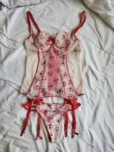 Layla_Chantelle Lingerie, Stocking and Accessories Pic 6