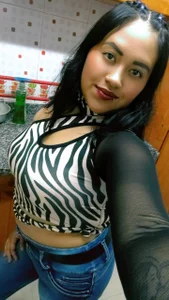 Gabriela_Noirr Closer to you 🧡 Foto 5